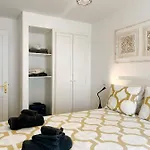 Maelle Apartment *