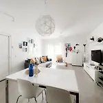 Maelle Apartamento